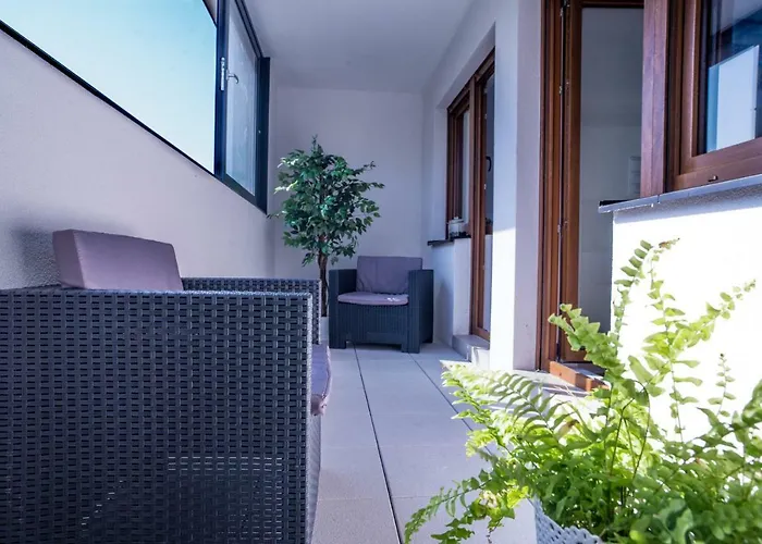 Apartment In The City Center